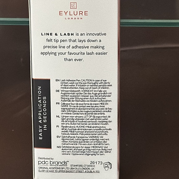 Eyelure London False Eyelash & Adhesive Bundle (9) Kits (1) Tube of Adhesive - Picture 8 of 16